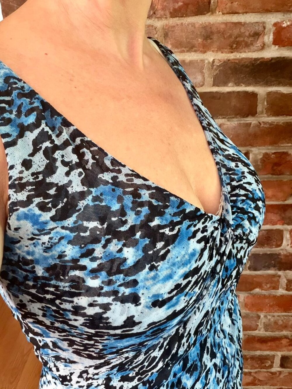 Vintage Y2K Express Twist‑Front Top – Abstract Leopard‑Esque Print – Size Small